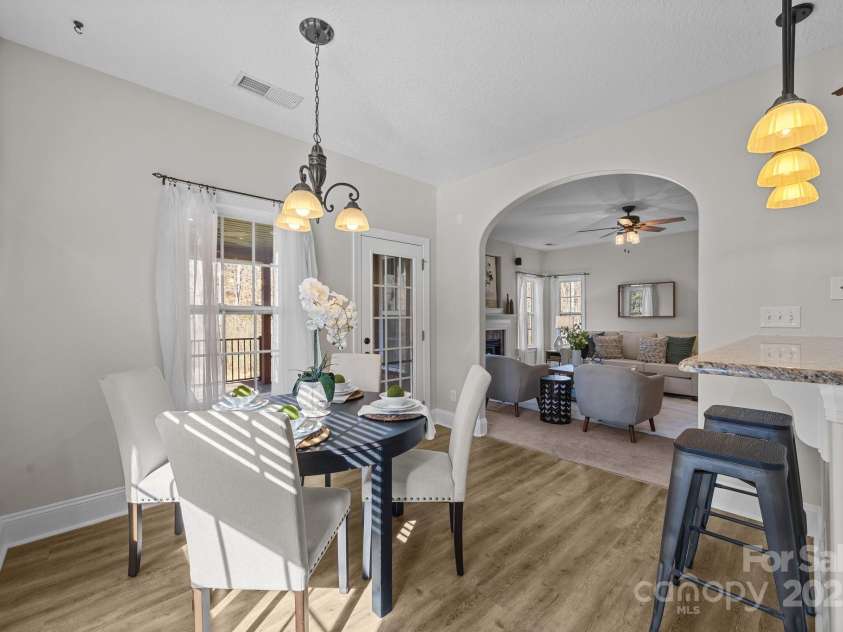 254 Streamside Place, Mooresville, NC 28115.  MLS# CAR4214297, YatesRealty ID 14088. 