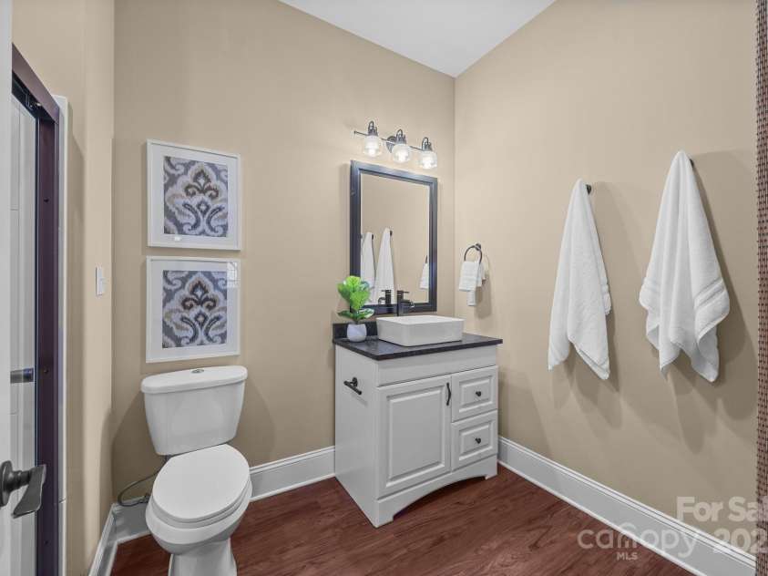 254 Streamside Place, Mooresville, NC 28115.  MLS# CAR4214297, YatesRealty ID 14088. 