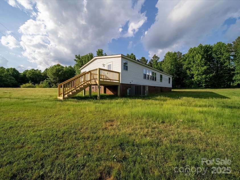317 Berry Trail, Wadesboro, NC 28170.  MLS# CAR4279695, YatesRealty ID 14089. 