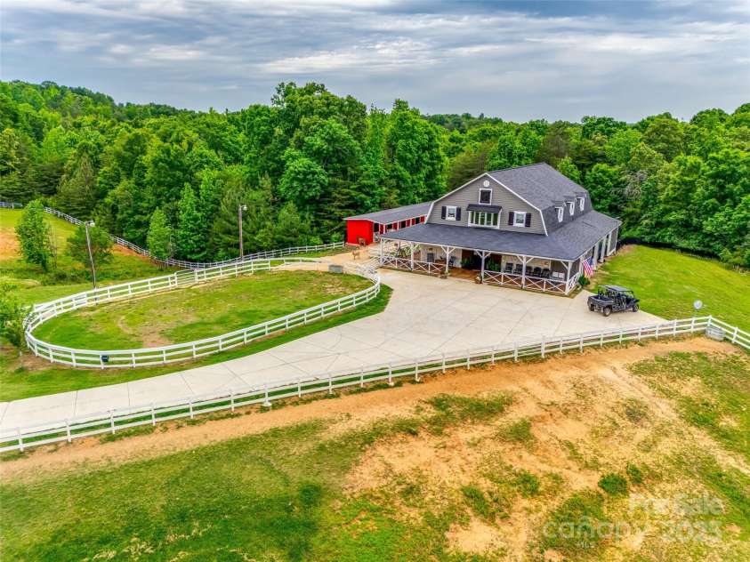 3091 Old Meeting House Road, Sharon, SC 29742.  MLS# CAR4257169, YatesRealty ID 14090. 