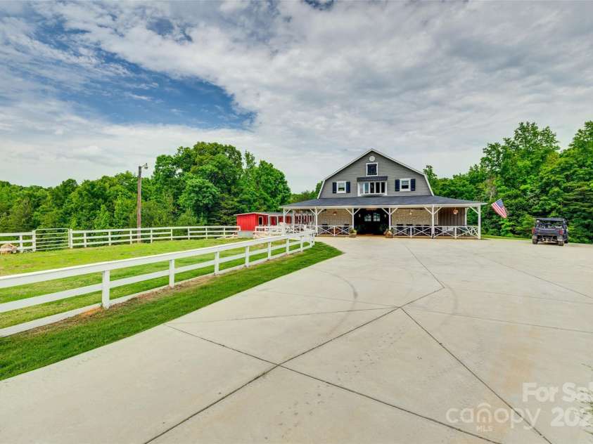 3091 Old Meeting House Road, Sharon, SC 29742.  MLS# CAR4257169, YatesRealty ID 14090. 