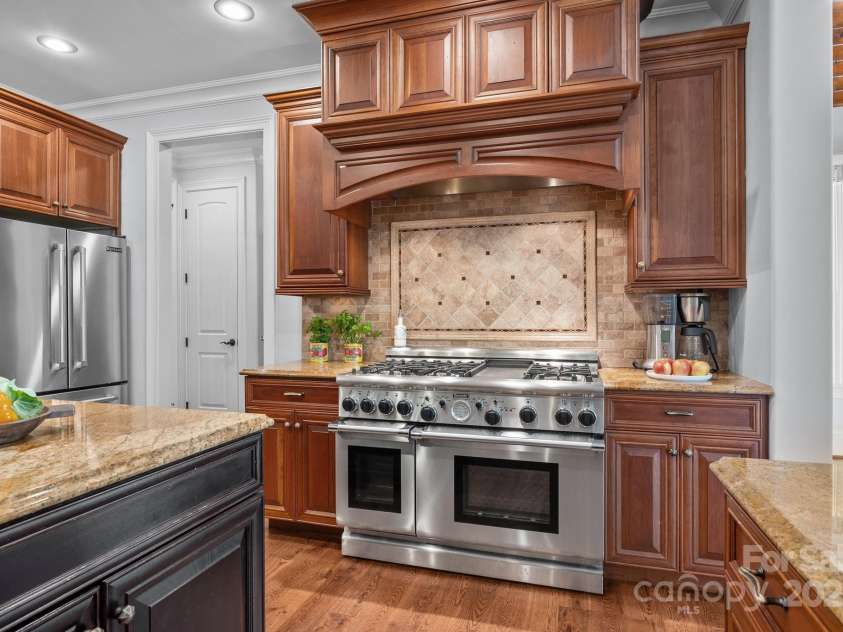 21305 Sandy Cove Road, Cornelius, NC 28031.  MLS# CAR4250866, YatesRealty ID 14091. 