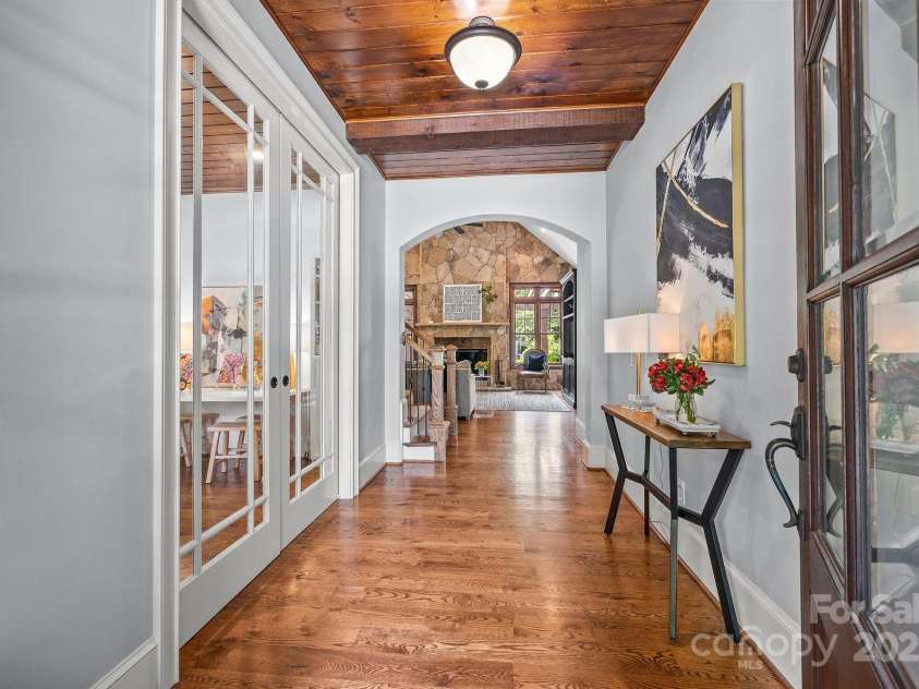 21305 Sandy Cove Road, Cornelius, NC 28031.  MLS# CAR4250866, YatesRealty ID 14091. 