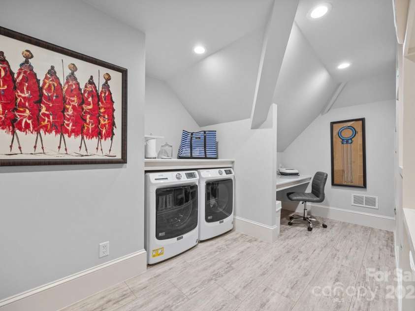 21305 Sandy Cove Road, Cornelius, NC 28031.  MLS# CAR4250866, YatesRealty ID 14091. 