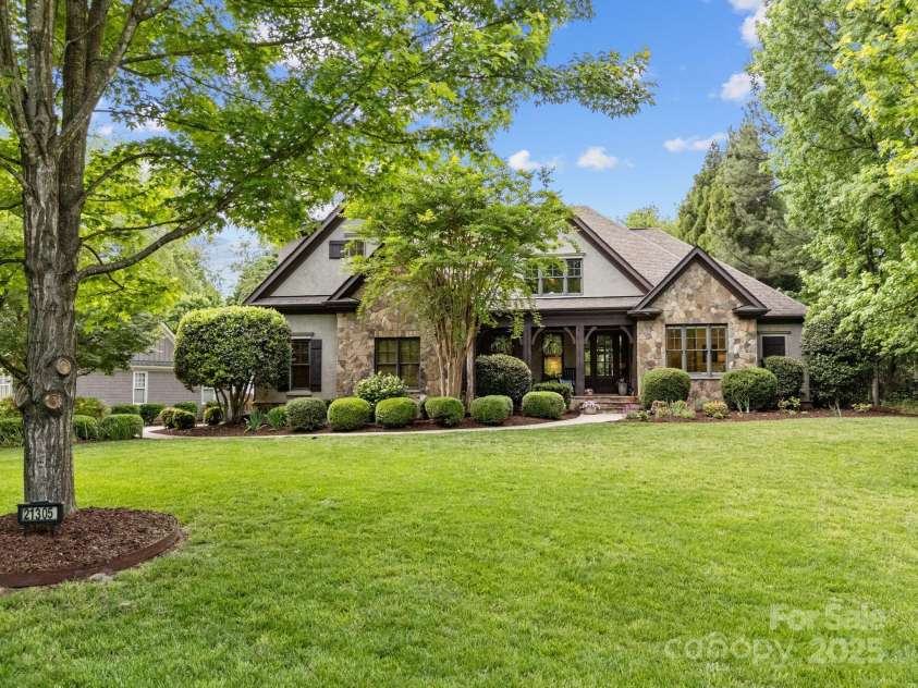 21305 Sandy Cove Road, Cornelius, NC 28031.  MLS# CAR4250866, YatesRealty ID 14091. 