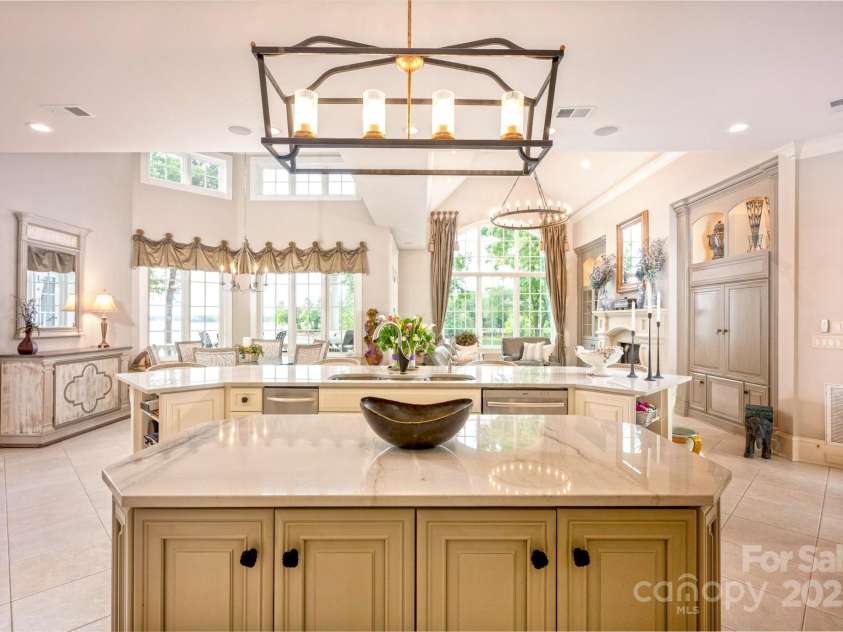 140 Lightship Drive, Mooresville, NC 28117.  MLS# CAR4253986, YatesRealty ID 14092. 