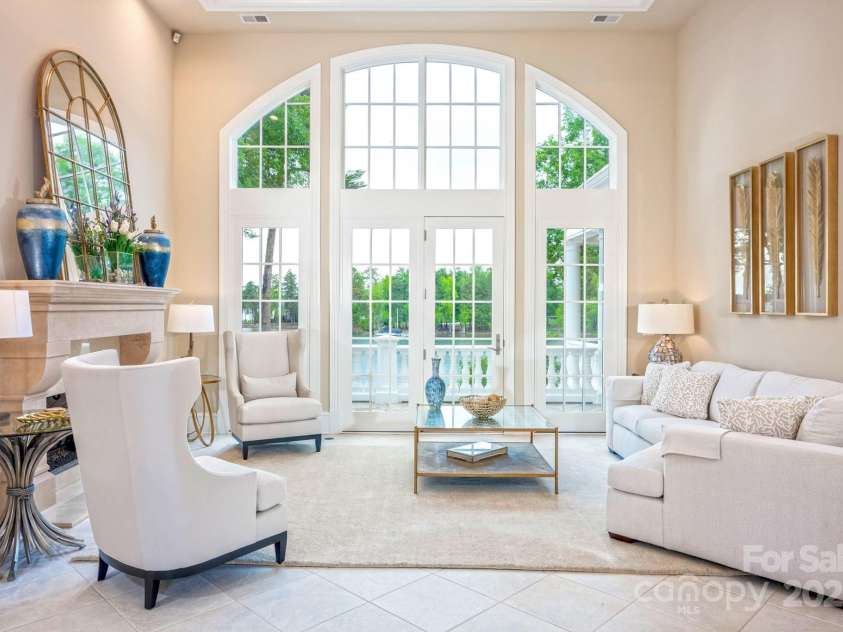 140 Lightship Drive, Mooresville, NC 28117.  MLS# CAR4253986, YatesRealty ID 14092. Refined Living