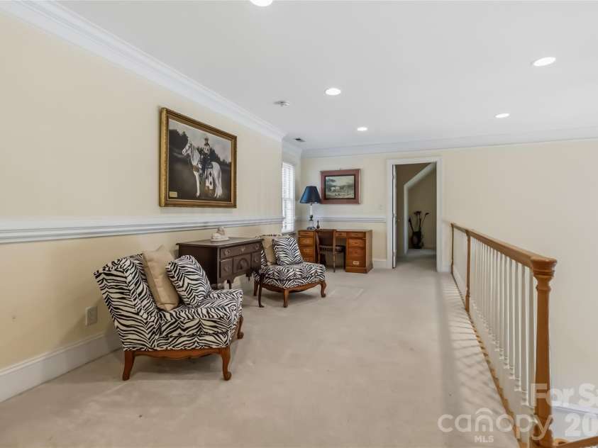 6208 Highview Road, Matthews, NC 28104.  MLS# CAR4363062, YatesRealty ID 14093. 