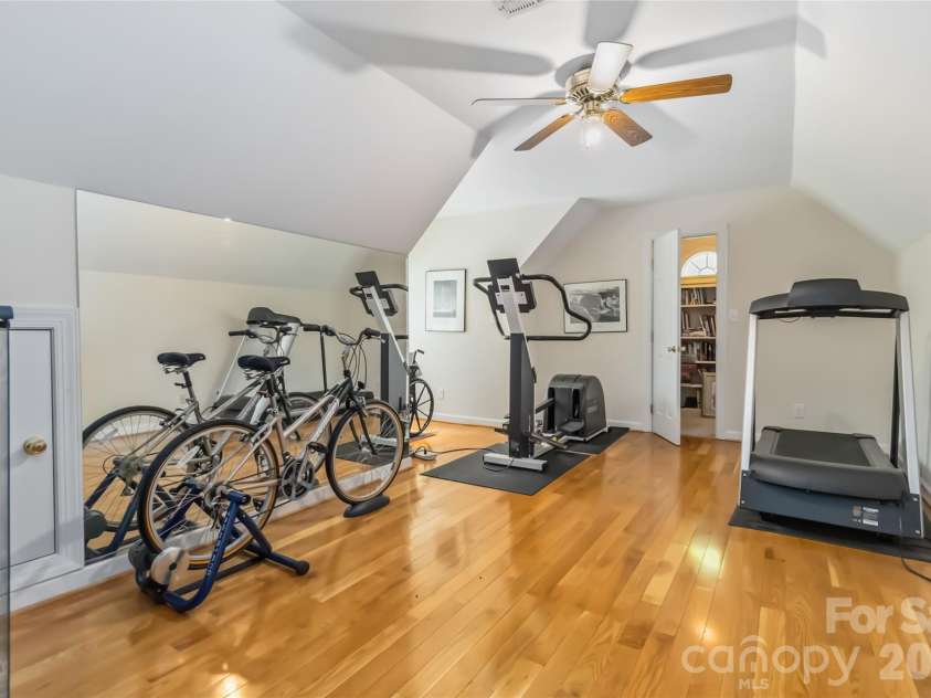 6208 Highview Road, Matthews, NC 28104.  MLS# CAR4363062, YatesRealty ID 14093. Exercise room/Bedroom/Flex room with walk-in closet