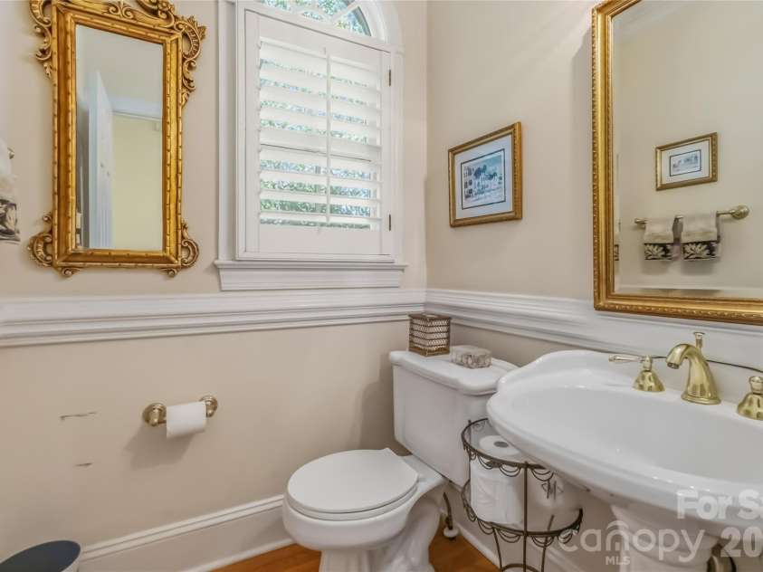 6208 Highview Road, Matthews, NC 28104.  MLS# CAR4363062, YatesRealty ID 14093. Power room