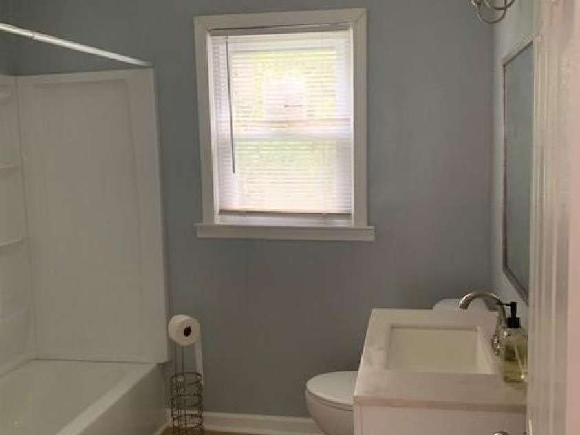 904 Stephens Street, Greensboro, NC 27406.  MLS# CAR4371055, YatesRealty ID 14094. 