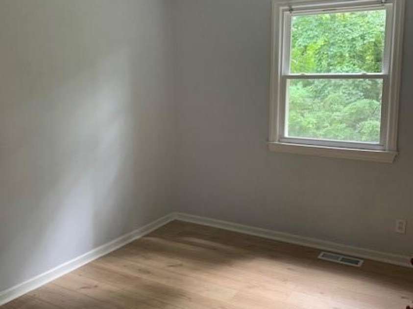 904 Stephens Street, Greensboro, NC 27406.  MLS# CAR4371055, YatesRealty ID 14094. 