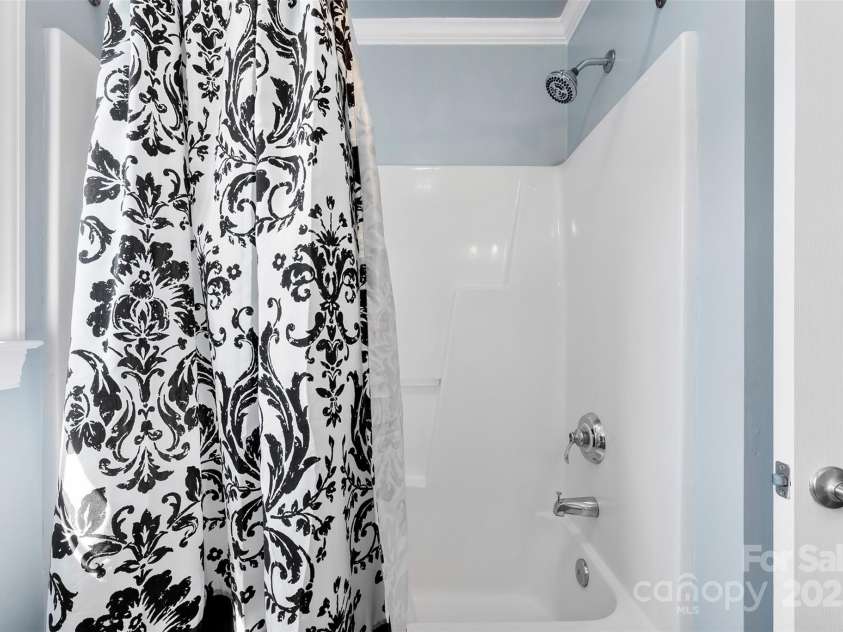 3003 Eaker Drive, Cherryville, NC 28021.  MLS# CAR4248561, YatesRealty ID 14095. 