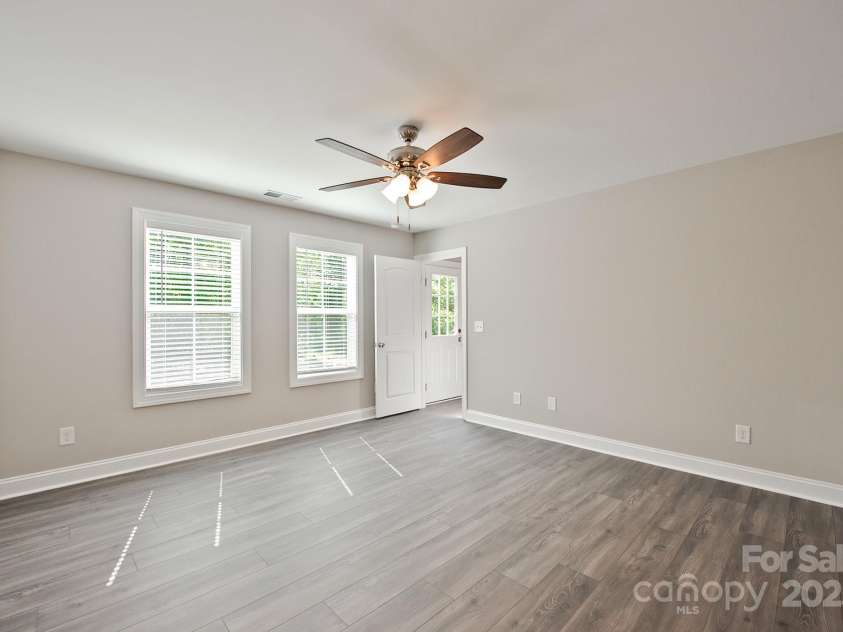 2502-2504 Glendale Avenue, Kannapolis, NC 28081.  MLS# CAR4252953, YatesRealty ID 14096. 