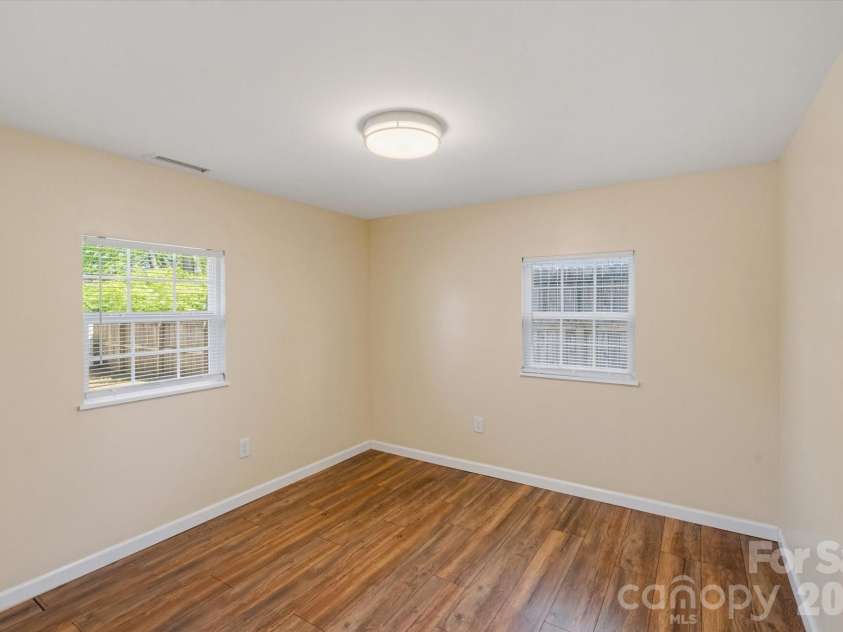 89 Carolina Avenue, Brevard, NC 28712.  MLS# CAR4366083, YatesRealty ID 14098. 