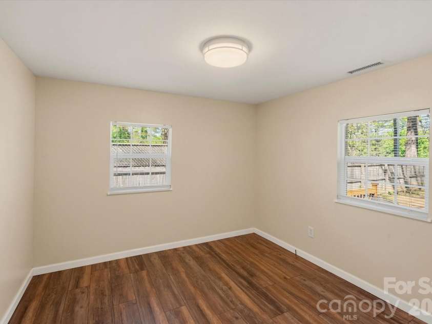 89 Carolina Avenue, Brevard, NC 28712.  MLS# CAR4366083, YatesRealty ID 14098. 