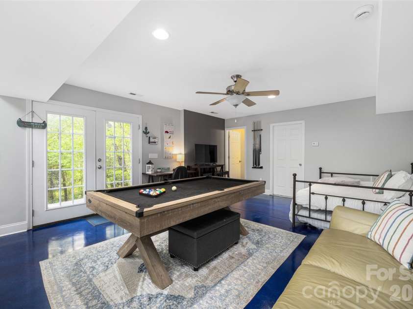 1325 Lytton Lane, Catawba, NC 28609.  MLS# CAR4370992, YatesRealty ID 14099. 