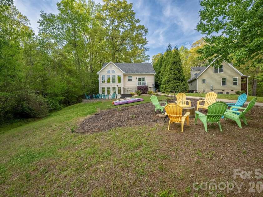 1325 Lytton Lane, Catawba, NC 28609.  MLS# CAR4370992, YatesRealty ID 14099. Backyard view from the lake