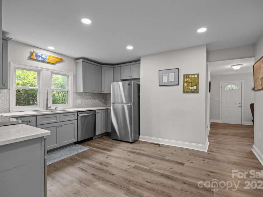 5371 Davidson Road, Davidson, NC 28036.  MLS# CAR4258666, YatesRealty ID 1410. 