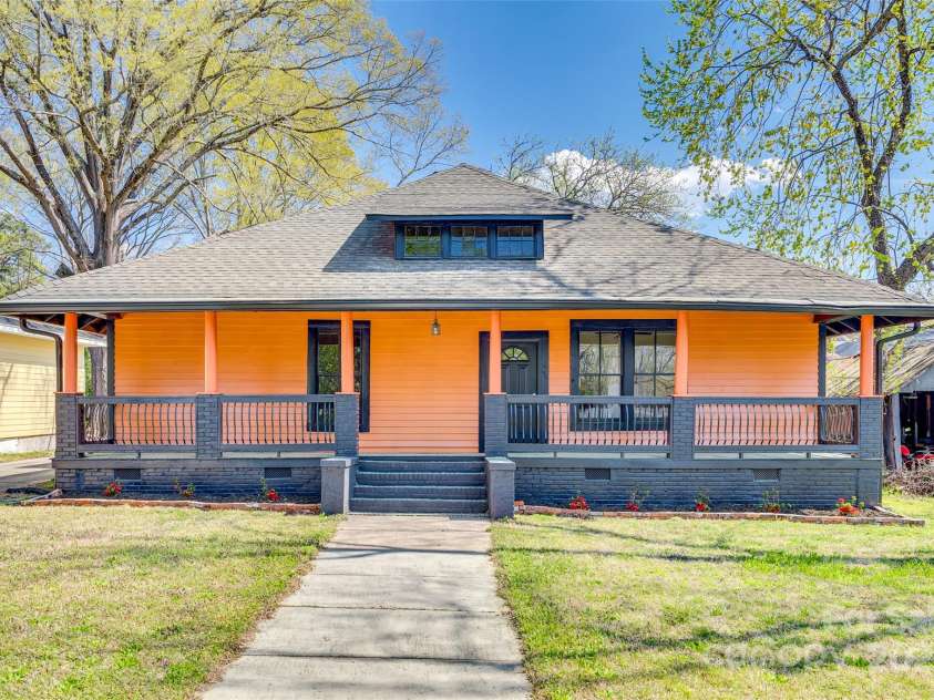 113 Hemphill Avenue, Chester, SC 29706.  MLS# CAR4239763, YatesRealty ID 14100. 