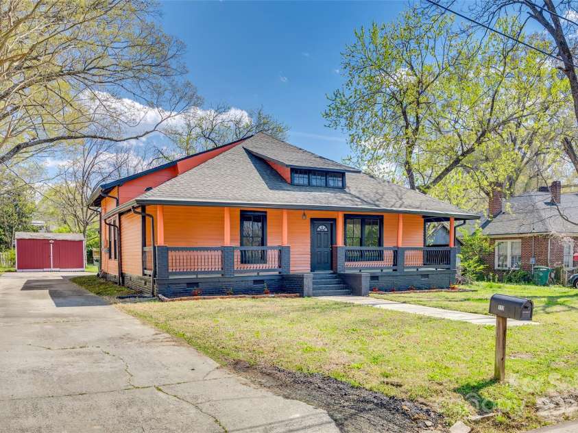 113 Hemphill Avenue, Chester, SC 29706.  MLS# CAR4239763, YatesRealty ID 14100. 