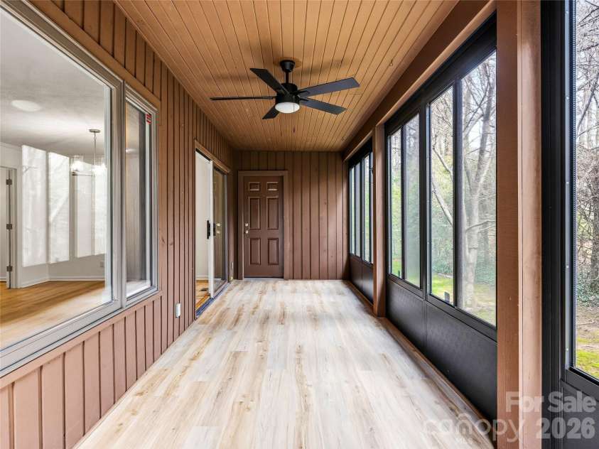 115 Bent Tree Drive, Hendersonville, NC 28739.  MLS# CAR4360026, YatesRealty ID 14102. 