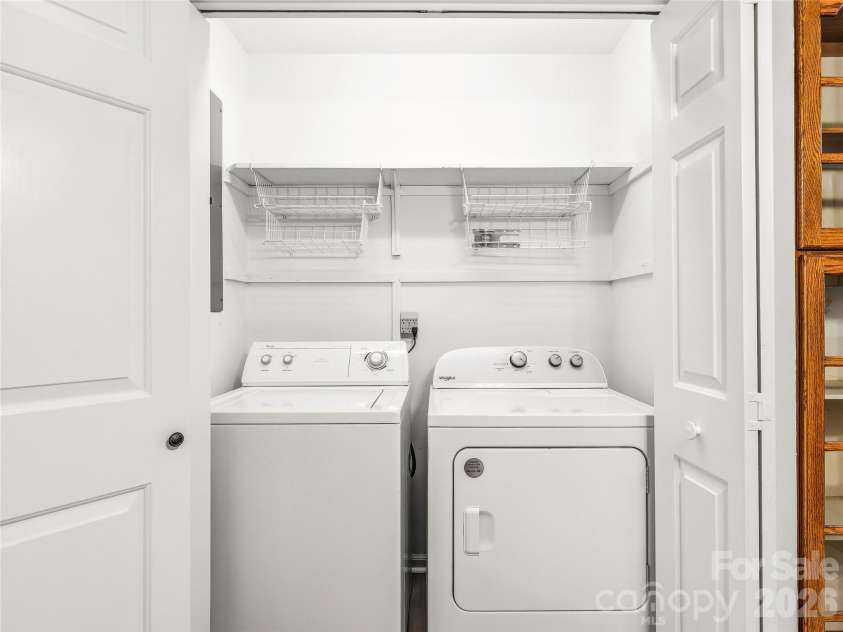 115 Bent Tree Drive, Hendersonville, NC 28739.  MLS# CAR4360026, YatesRealty ID 14102. 