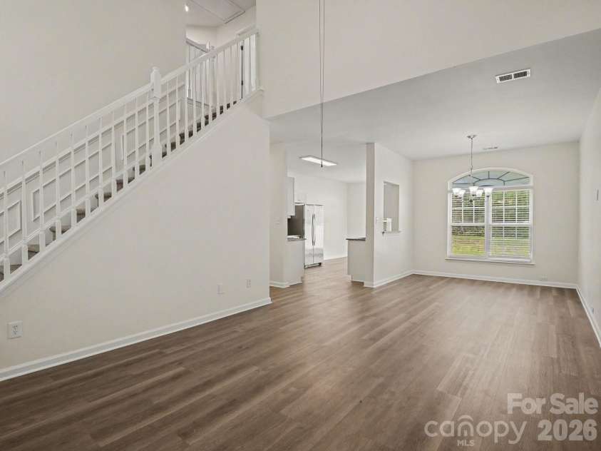 3749 Sipes Lane, Charlotte, NC 28269.  MLS# CAR4366082, YatesRealty ID 14104. 