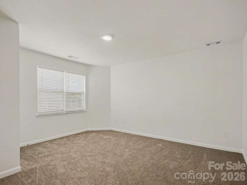 3749 Sipes Lane, Charlotte, NC 28269.  MLS# CAR4366082, YatesRealty ID 14104. 