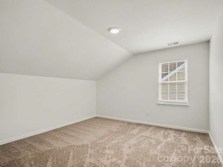 3749 Sipes Lane, Charlotte, NC 28269.  MLS# CAR4366082, YatesRealty ID 14104. 