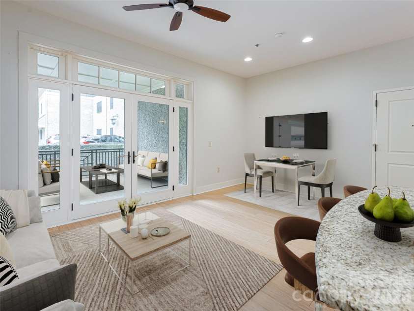 190 Broadway Street, Asheville, NC 28801.  MLS# CAR4362690, YatesRealty ID 14105. Virtual Staging