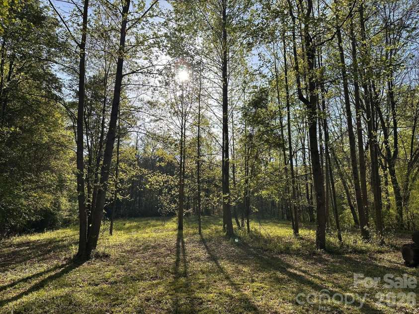 3506 Hayden Drive, Charlotte, NC 28269.  MLS# CAR4361399, YatesRealty ID 14106. 
