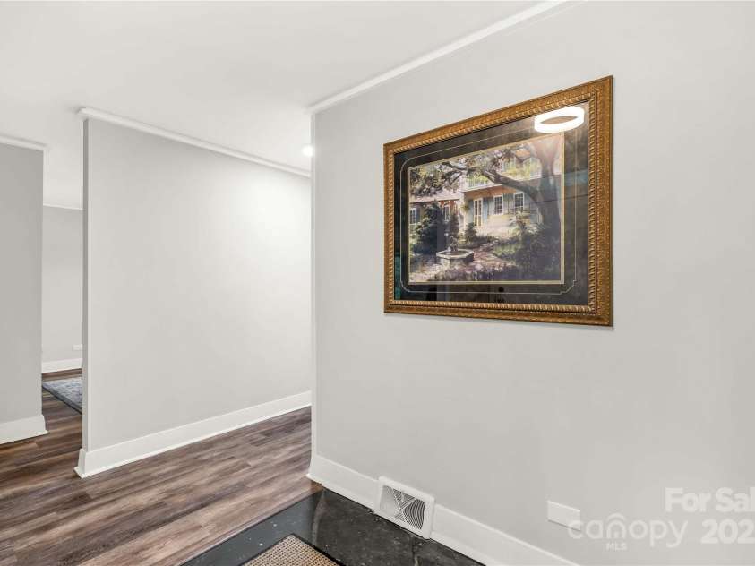 981 Sherwood Circle, Lancaster, SC 29720.  MLS# CAR4254129, YatesRealty ID 14107. 