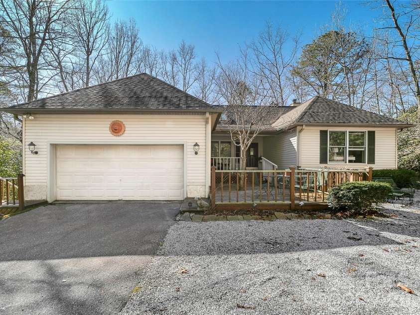 30 Tala Court, Brevard, NC 28712.  MLS# CAR4349679, YatesRealty ID 14108. 