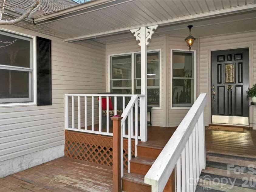 30 Tala Court, Brevard, NC 28712.  MLS# CAR4349679, YatesRealty ID 14108. 