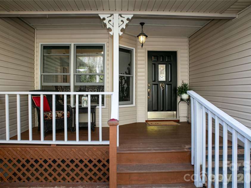 30 Tala Court, Brevard, NC 28712.  MLS# CAR4349679, YatesRealty ID 14108. 