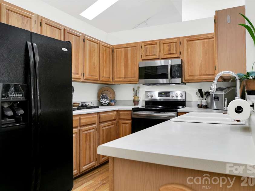 30 Tala Court, Brevard, NC 28712.  MLS# CAR4349679, YatesRealty ID 14108. 
