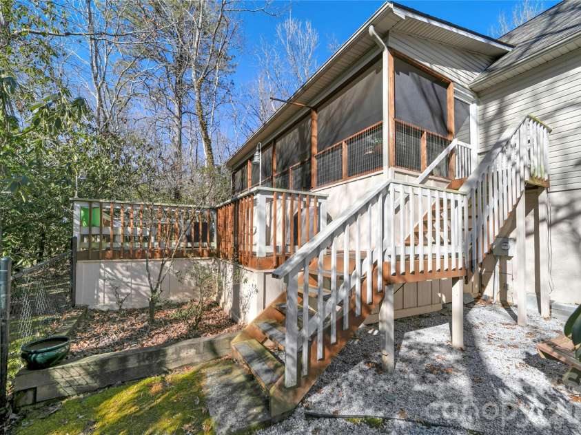 30 Tala Court, Brevard, NC 28712.  MLS# CAR4349679, YatesRealty ID 14108. 