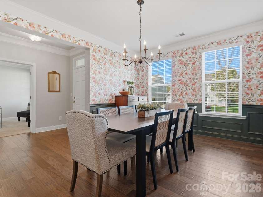 11578 Macallano Drive, Charlotte, NC 28215.  MLS# CAR4363783, YatesRealty ID 14109. 