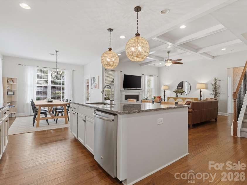 11578 Macallano Drive, Charlotte, NC 28215.  MLS# CAR4363783, YatesRealty ID 14109. 