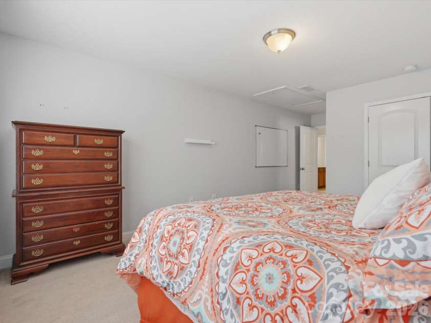 11578 Macallano Drive, Charlotte, NC 28215.  MLS# CAR4363783, YatesRealty ID 14109. 