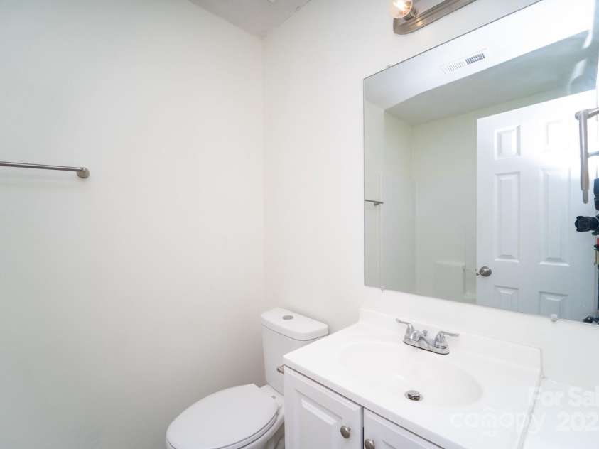 2327 Hope Valley Lane, Charlotte, NC 28213.  MLS# CAR4142316, YatesRealty ID 1411. 