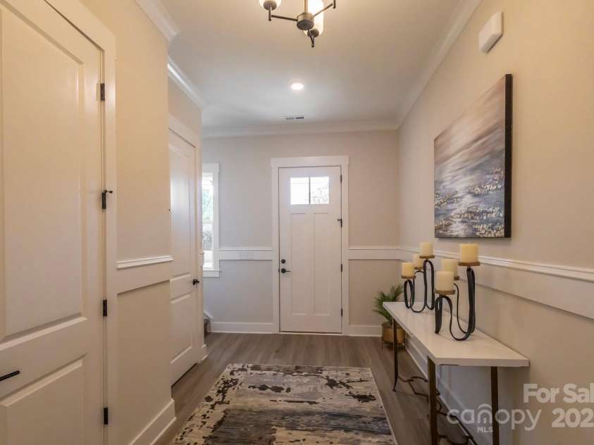 2630 Rose Street, Charlotte, NC 28208.  MLS# CAR4178972, YatesRealty ID 14110. 
