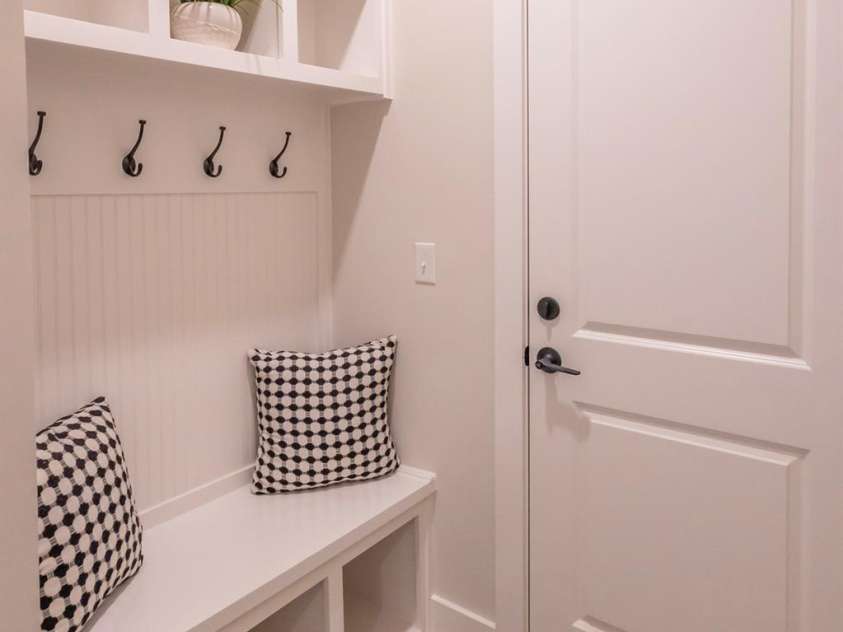 2630 Rose Street, Charlotte, NC 28208.  MLS# CAR4178972, YatesRealty ID 14110. 