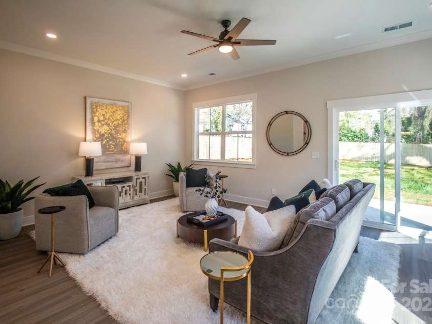 2630 Rose Street, Charlotte, NC 28208.  MLS# CAR4178972, YatesRealty ID 14110. 