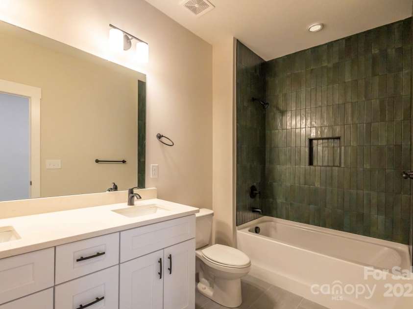 2630 Rose Street, Charlotte, NC 28208.  MLS# CAR4178972, YatesRealty ID 14110. UP bath 1