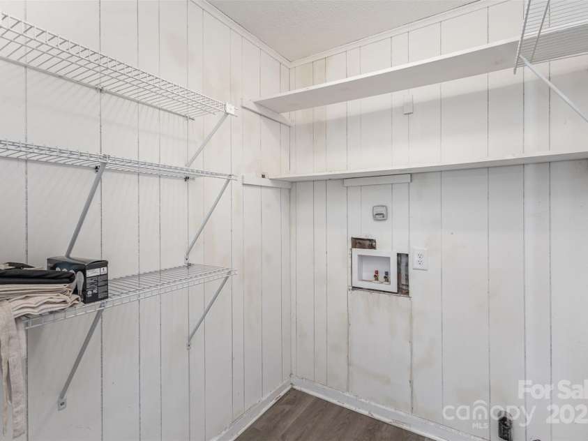 437 Valley Street, Stanley, NC 28164.  MLS# CAR4227246, YatesRealty ID 14111. 