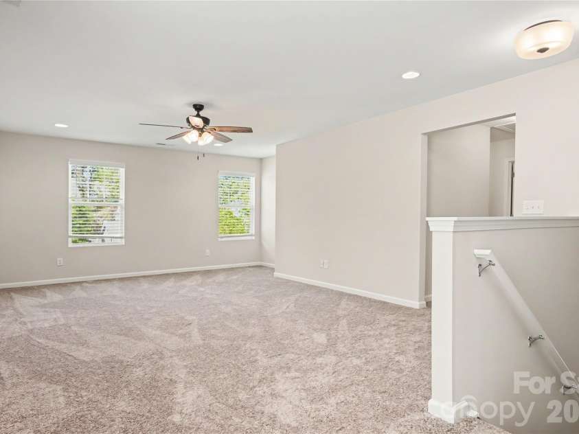 5048 Thomasville Drive, Belmont, NC 28012.  MLS# CAR4370628, YatesRealty ID 14111. Loft