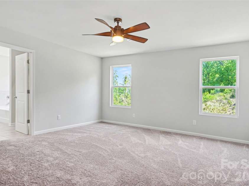 5048 Thomasville Drive, Belmont, NC 28012.  MLS# CAR4370628, YatesRealty ID 14111. Primary Bedroom