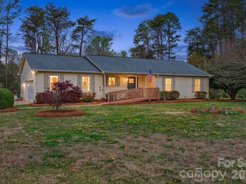 1120 Joy Street, Salisbury, NC 28147.  MLS# CAR4361511, YatesRealty ID 14113. 